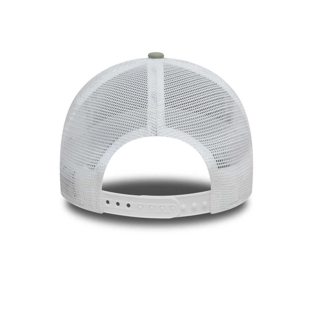 Oracle Red Bull Racing Hat - Formula 1 Seasonal 2-Tone Evergreen 9Forty A-Frame Trucker Snapback Cap - New Era